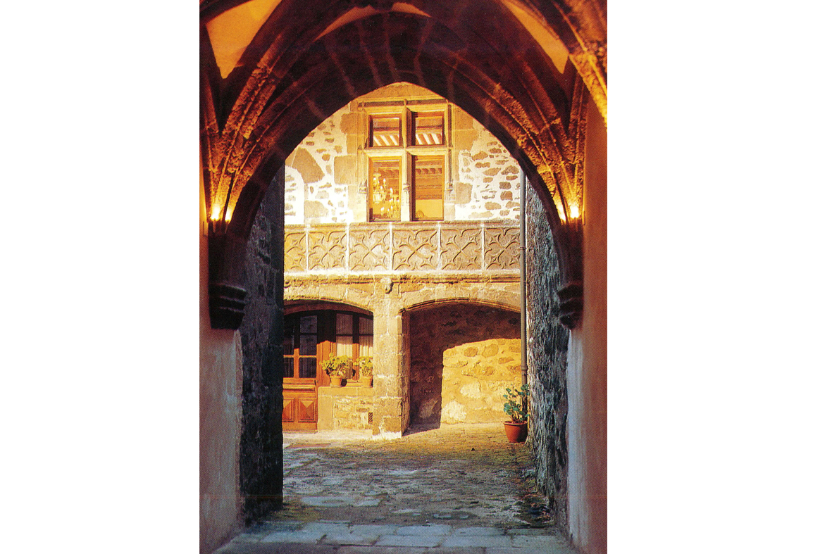 Maison De Bargues - Salers