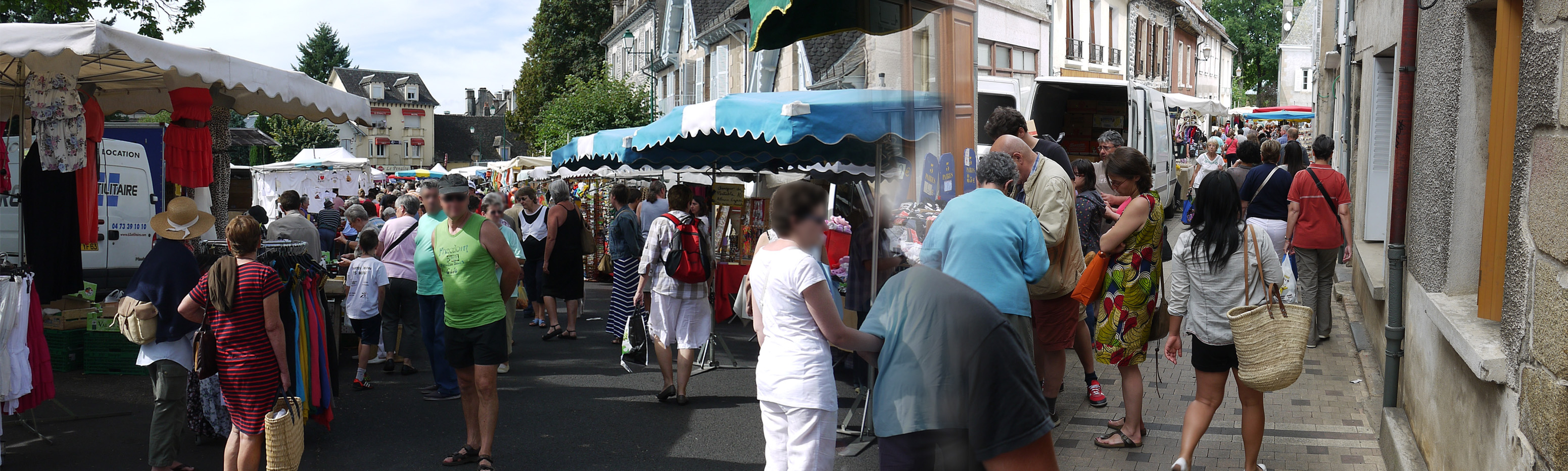 "Foire et marché à Pleaux"