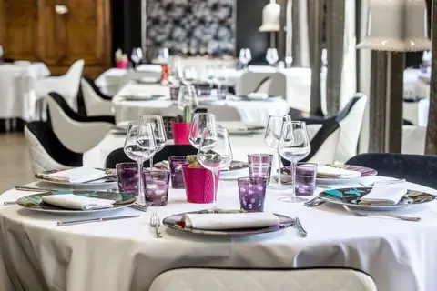 Hôtel - Restaurant Le Bailliage Hôtel - Restaurant Le Bailliage