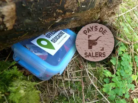 Géocaching en Pays de Salers Géocaching en Pays de Salers
